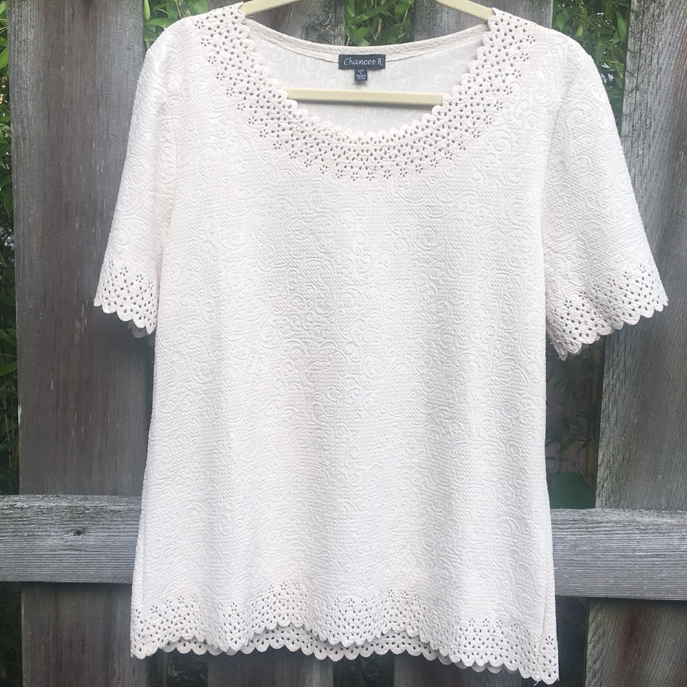 Chances R Cream Scoop neck Sz L